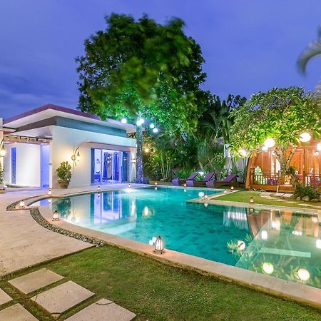 Villa Purple Legian Zewnętrze zdjęcie