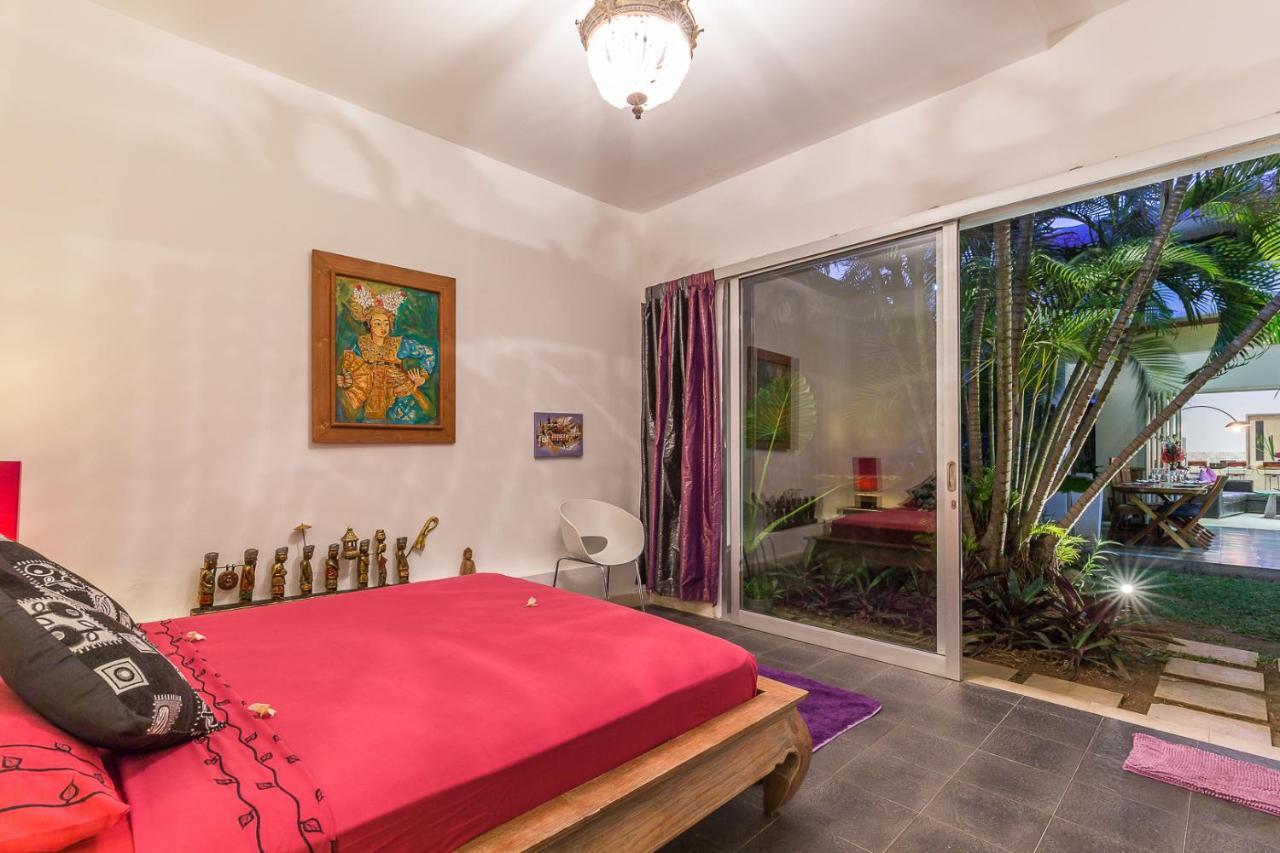 Villa Purple Legian Zewnętrze zdjęcie