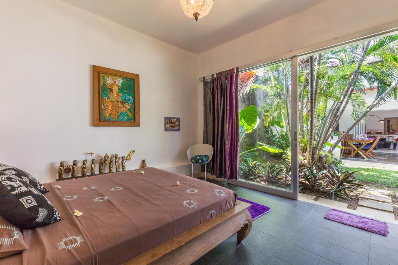 Villa Purple Legian Zewnętrze zdjęcie