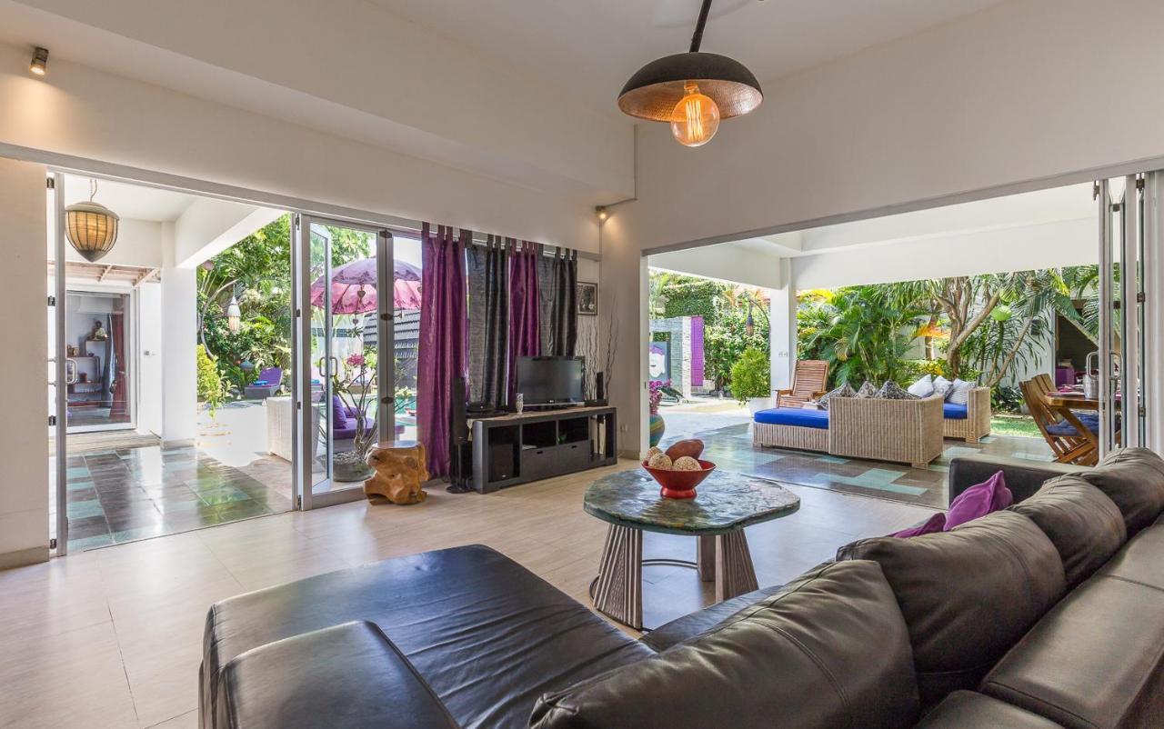 Villa Purple Legian Zewnętrze zdjęcie